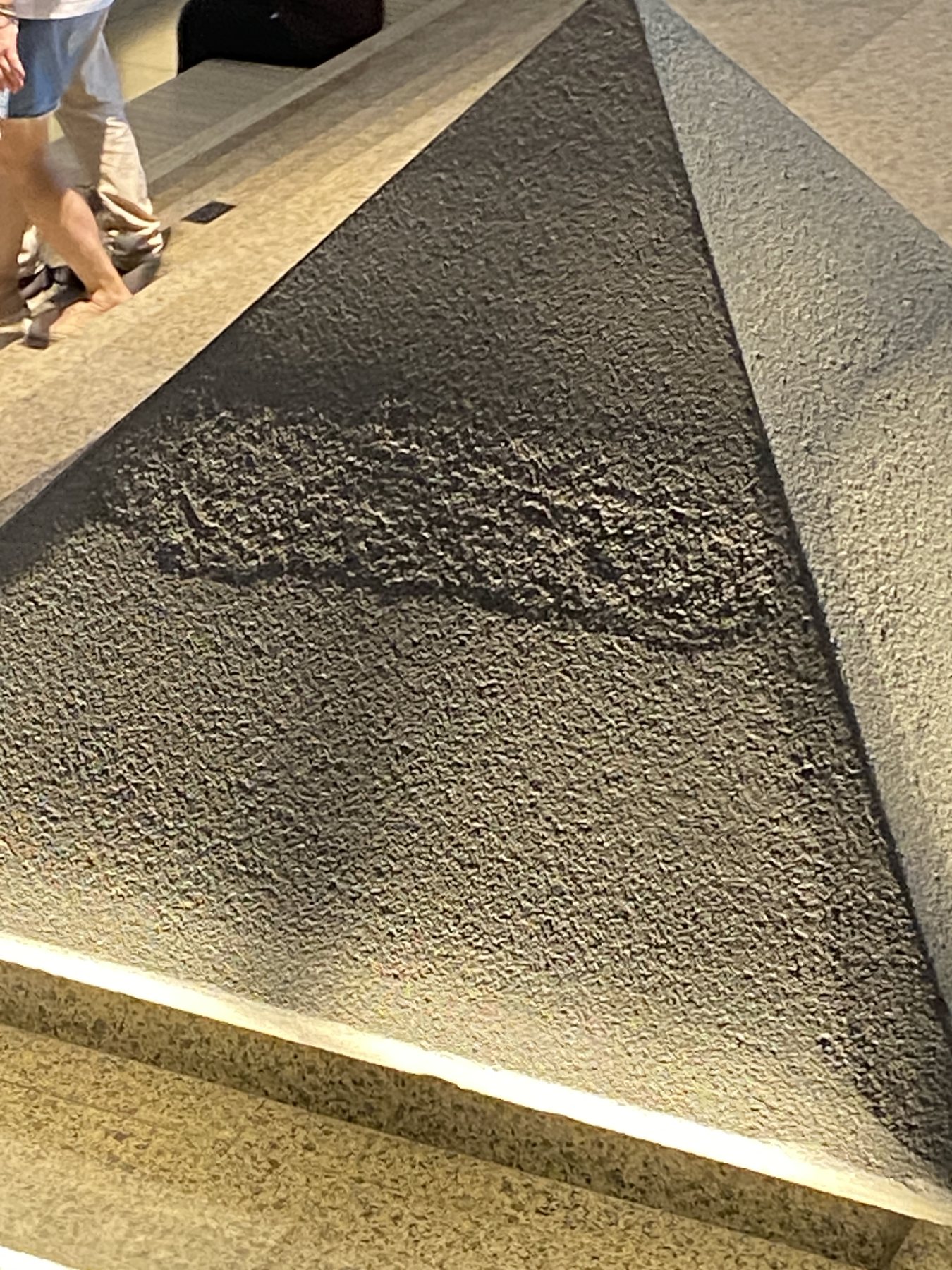 2025 11 04 13 58 06