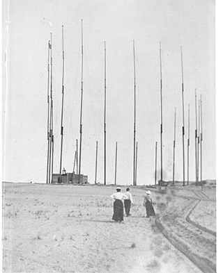 Early Marconi wireless tower array