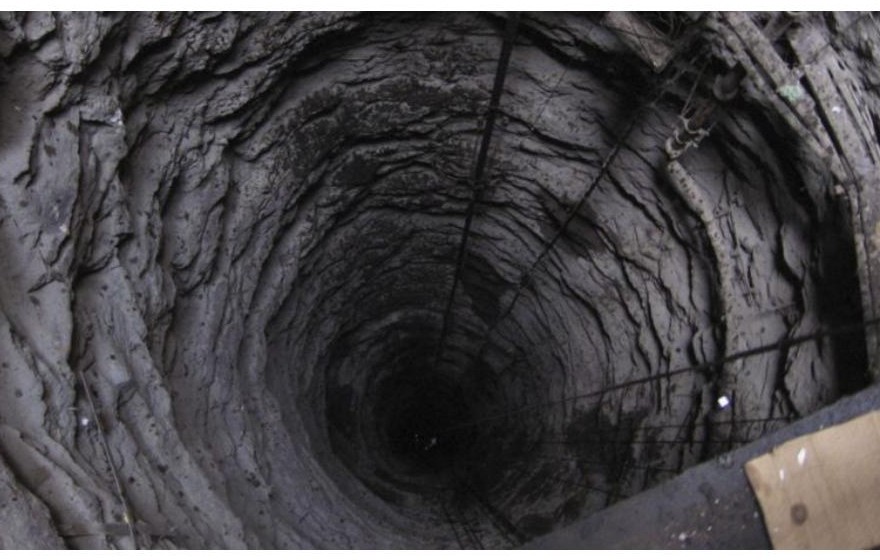 Opening mine shaft image from the Tamarack plumb-line source pages